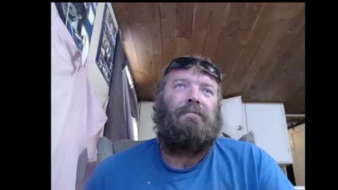 Snapshot of squegly chatting on September 20, 2025, 8:21 pm Bryan online show from September 20, 2025, 8:21 pm