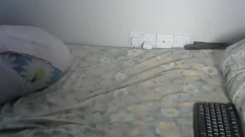 squirt_quueen online show from April 13, 2026, 5:40 pm