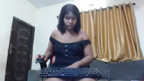 Snapshot of squirtcunt_xola chatting on April 22, 2026, 4:59 am melanie online show from April 22, 2026, 4:59 am