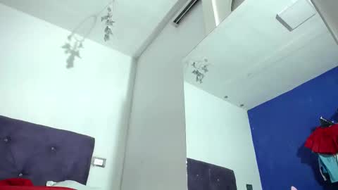 squirter_girl69 online show from November 7, 2025, 4:40 pm