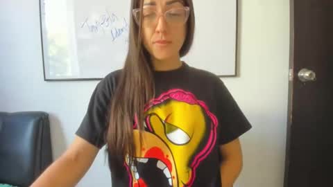 Tati online show from October 7, 2025, 3:42 pm