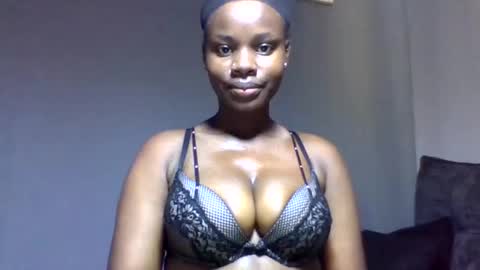 Snapshot of squiter_girlie chatting on January 13, 2026, 6:40 am Squiter online show from January 13, 2026, 6:40 am
