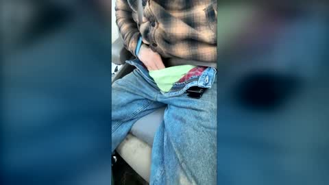 Luv2Cum4u online show from February 6, 2026, 10:24 pm