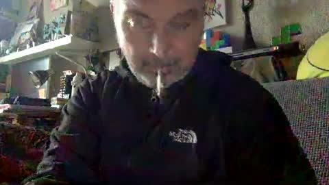 srekos38 online show from December 23, 2024, 12:52 pm