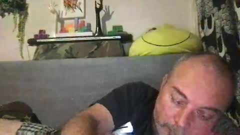 Snapshot of srekos38 chatting on January 10, 2026, 2:02 am srekos38 online show from January 10, 2026, 2:02 am