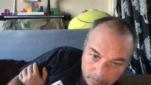 Snapshot of srekos38 chatting on February 5, 2026, 8:08 am srekos38 online show from February 5, 2026, 8:08 am