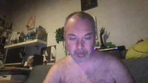 Snapshot of srekos38 chatting on March 2, 2026, 5:08 am srekos38 online show from March 2, 2026, 5:08 am