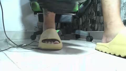 sr master cum its my old account online show from January 16, 2026, 12:25 am