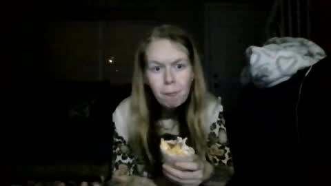 sriley386444137 online show from January 28, 2025, 5:22 am