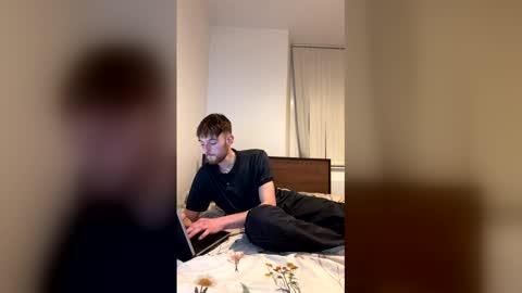 Snapshot of srr23man chatting on December 15, 2025, 7:07 pm srr23man online show from December 15, 2025, 7:07 pm