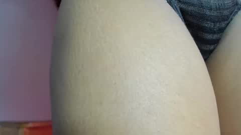 Snapshot of srsexy98 chatting on December 22, 2024, 11:31 pm srsexy98 online show from December 22, 2024, 11:31 pm