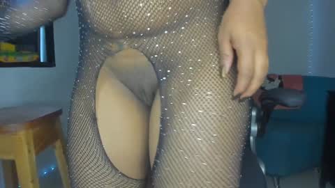 Snapshot of srsexy98 chatting on January 31, 2025, 8:54 pm srsexy98 online show from January 31, 2025, 8:54 pm