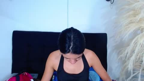 Snapshot of srta_luciana chatting on May 25, 2026, 12:00 pm . . online show from May 25, 2026, 12:00 pm
