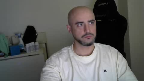 srtramposo online show from April 22, 2026, 9:16 pm