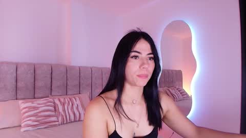 samantha online show from December 5, 2025, 7:32 pm