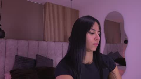 Snapshot of ss_samantha chatting on June 7, 2026, 7:17 pm samantha online show from June 7, 2026, 7:17 pm