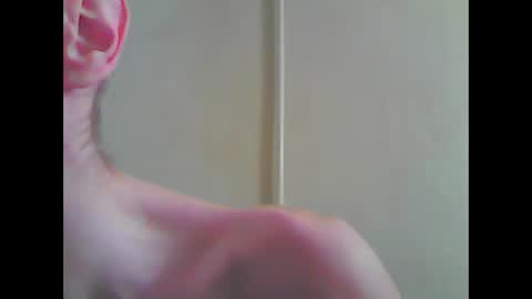 Snapshot of sssuperbaby chatting on February 24, 2026, 7:23 pm sssuperbaby online show from February 24, 2026, 7:23 pm