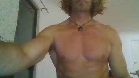 Snapshot of ssurferladd chatting on March 4, 2026, 11:16 am Riv online show from March 4, 2026, 11:16 am