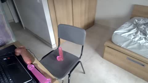 Snapshot of st_amor chatting on December 30, 2024, 10:21 am St Amor online show from December 30, 2024, 10:21 am