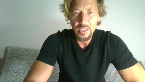 Snapshot of st_amor chatting on September 11, 2025, 1:44 pm St Amor online show from September 11, 2025, 1:44 pm
