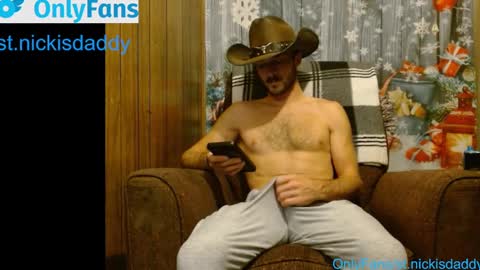 Snapshot of st_nickisdaddy chatting on September 10, 2025, 3:28 am St Nick online show from September 10, 2025, 3:28 am