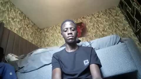 Snapshot of staarboyz chatting on February 5, 2025, 12:38 pm staarboyz online show from February 5, 2025, 12:38 pm