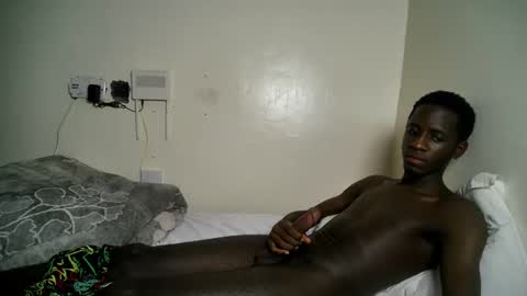 Snapshot of staarboyz chatting on February 11, 2025, 12:48 pm staarboyz online show from February 11, 2025, 12:48 pm