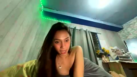 stacey_cravings online show from October 26, 2025, 3:18 pm