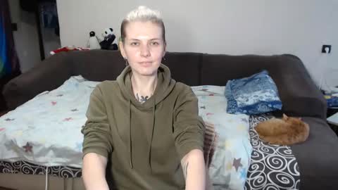 Snapshot of stacey_hot_01 chatting on December 22, 2024, 12:49 pm Stacey online show from December 22, 2024, 12:49 pm