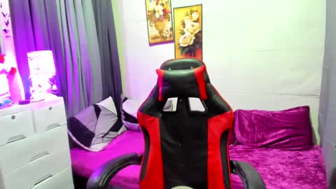 staceycummer online show from January 20, 2025, 5:37 am