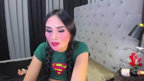 staceymariemojic online show from July 7, 2026, 6:47 am