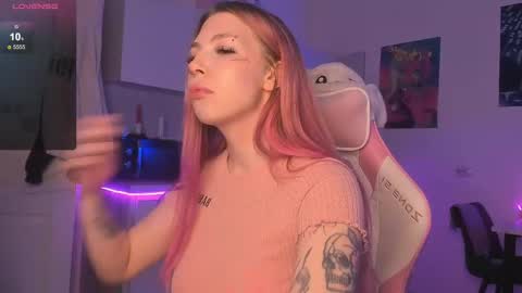 Snapshot of stacy__vice chatting on March 12, 2025, 7:17 pm Stacy online show from March 12, 2025, 7:17 pm