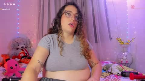 Snapshot of stacy_millerr chatting on May 15, 2026, 11:23 pm Stacy Boobs online show from May 15, 2026, 11:23 pm