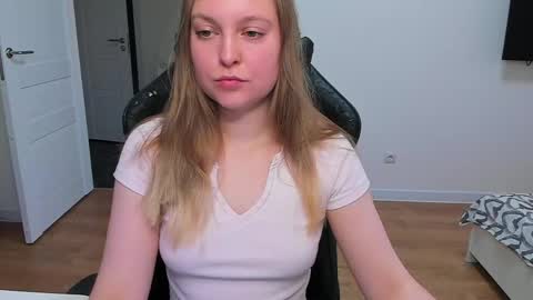 Stacy  online show from May 14, 2026, 6:15 pm