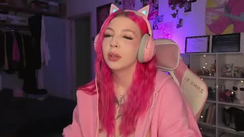 Stacy online show from July 17, 2026, 5:40 pm