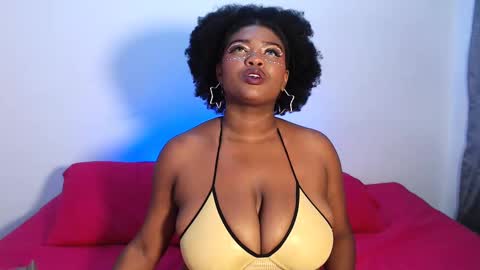 Snapshot of stacyhunterxxx chatting on March 9, 2025, 5:11 am STACY online show from March 9, 2025, 5:11 am