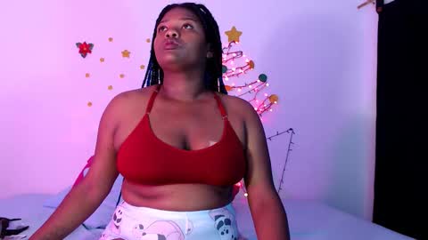 Snapshot of stacyhunterxxx chatting on December 2, 2025, 5:35 am STACY online show from December 2, 2025, 5:35 am