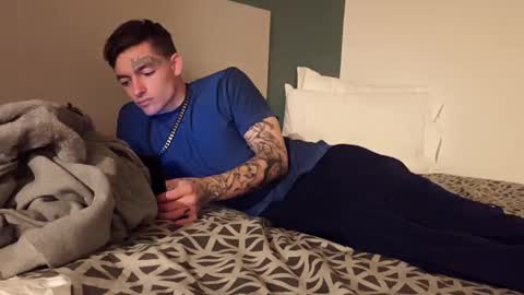 Straightupdownbad online show from November 20, 2025, 11:15 pm