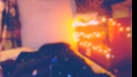 Snapshot of star_shopping19 chatting on February 5, 2025, 9:04 am star_shopping19 online show from February 5, 2025, 9:04 am