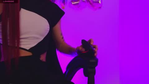 Snapshot of star_storm chatting on December 14, 2024, 8:13 am star_storm online show from December 14, 2024, 8:13 am