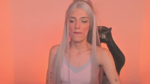 Snapshot of star_storm chatting on January 10, 2025, 8:51 am star_storm online show from January 10, 2025, 8:51 am