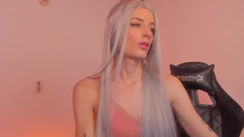 Snapshot of star_storm chatting on January 13, 2025, 2:42 pm star_storm online show from January 13, 2025, 2:42 pm