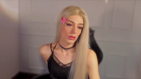 Snapshot of star_storm chatting on February 3, 2025, 8:46 am star_storm online show from February 3, 2025, 8:46 am