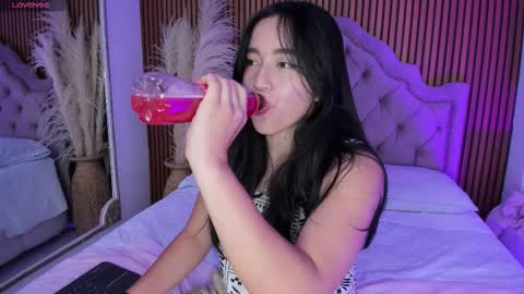 Snapshot of starbutterflyy_ chatting on January 14, 2026, 4:51 am STAR online show from January 14, 2026, 4:51 am