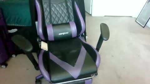 Snapshot of starella___saxxxton chatting on October 16, 2025, 5:03 pm starella___saxxxton online show from October 16, 2025, 5:03 pm