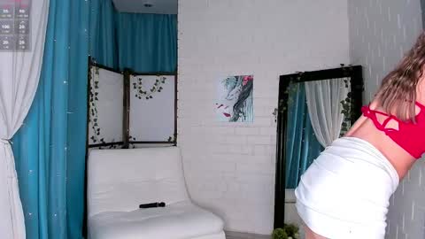 Chloe online show from May 29, 2026, 2:26 pm