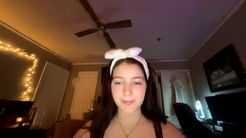 Starlight online show from January 8, 2025, 7:45 pm