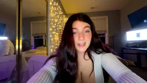 Starlight online show from November 5, 2025, 11:49 pm