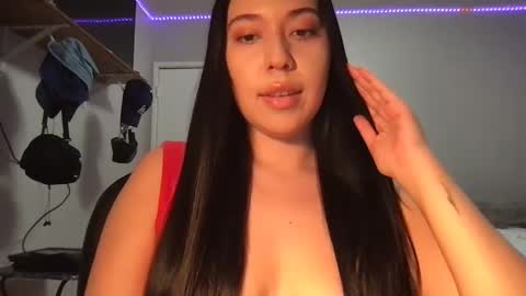 Snapshot of starlitdreams777 chatting on February 27, 2025, 4:52 am starlitdreams777 online show from February 27, 2025, 4:52 am