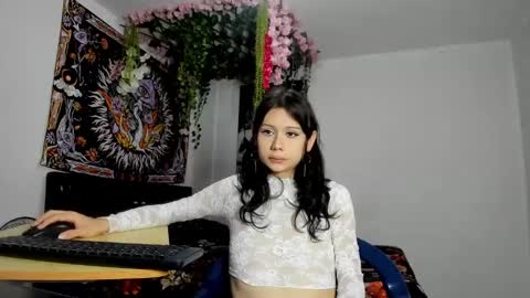 Snapshot of starmoonly chatting on February 22, 2025, 8:31 pm starmoonly online show from February 22, 2025, 8:31 pm